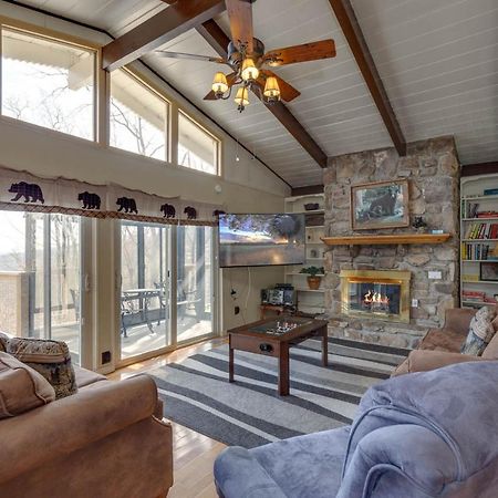 Bear View Chalet, 3 Bedroom, Pool, Pets, Arcades, Wifi, Hot Tub, Sleeps 12 Gatlinburg Exterior foto