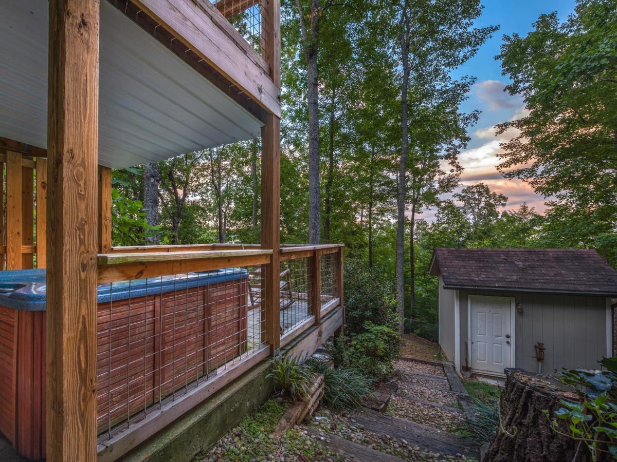 Bear View Chalet, 3 Bedroom, Pool, Pets, Arcades, Wifi, Hot Tub, Sleeps 12 Gatlinburg Exterior foto